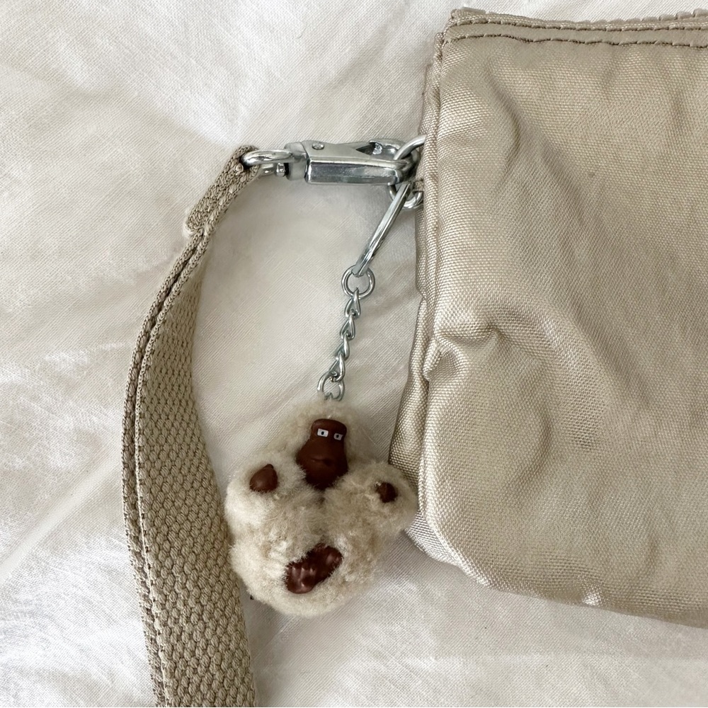 Kipling Creativity Wristlet - image 2